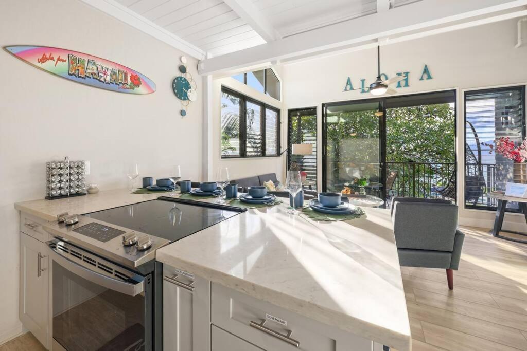 Coral Cove-Poolside Condo And Panoramic Ocean View Kahana Bagian luar foto
