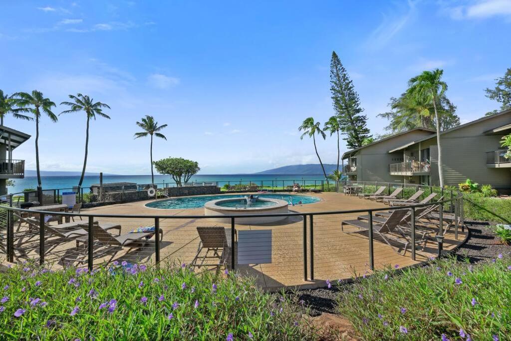 Coral Cove-Poolside Condo And Panoramic Ocean View Kahana Bagian luar foto